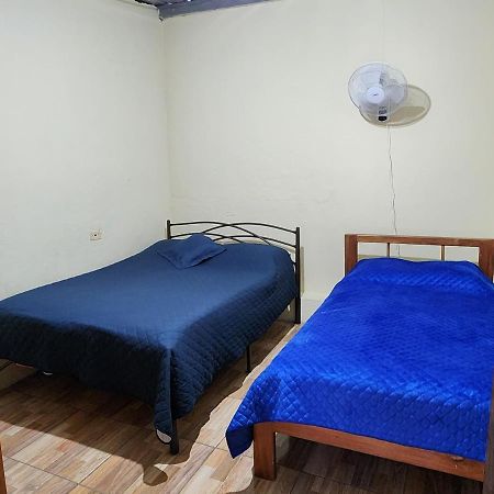 Departamento Amoblado Starlink -Pto Ayora Lägenhet Puerto Ayora  Exteriör bild